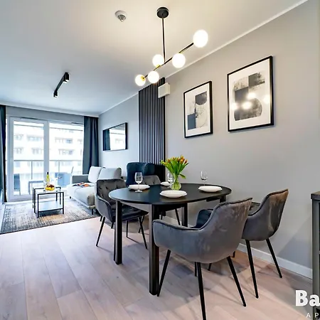 Balticon Kasprowicza Parking Inclusive Apartamento