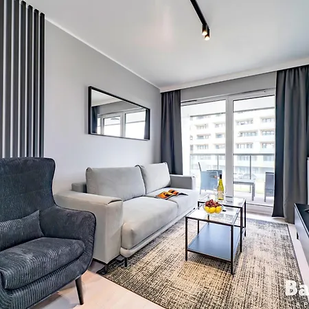 Balticon Kasprowicza Parking Inclusive Апартаменти *