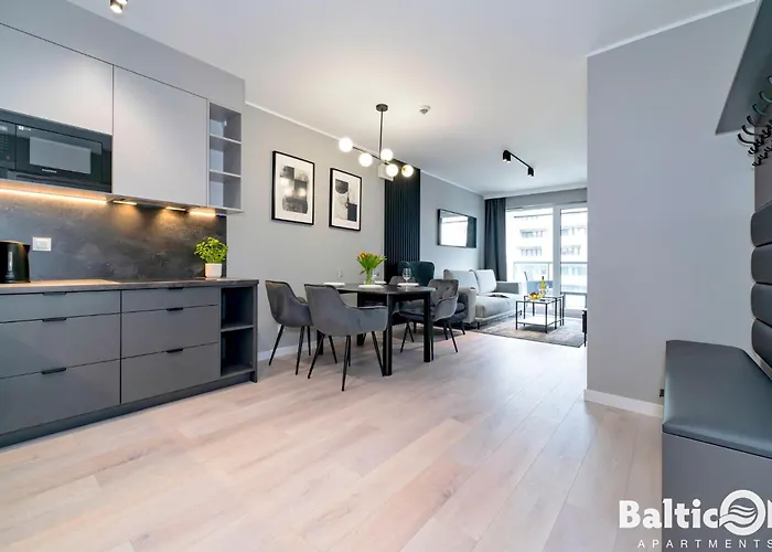 Balticon Kasprowicza Parking Inclusive *